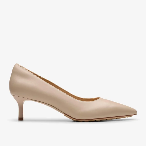 Clarks Adela Court<Women Dress Shoes | Heels & Pumps