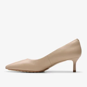 Clarks Adela Court<Women Dress Shoes | Heels & Pumps