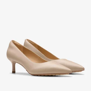 Clarks Adela Court<Women Dress Shoes | Heels & Pumps