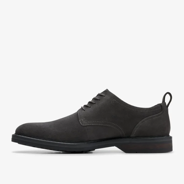 Clarks Aldwin Lace< Dress Shoes | Casual Dress Shoes