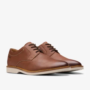 Clarks Atticus LT Lace< Dress Shoes | Casual Dress Shoes