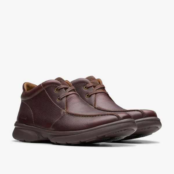 Clarks Bradley Up< Boots