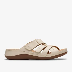 Clarks Cecily Slide<Women Sandals & Flip Flops