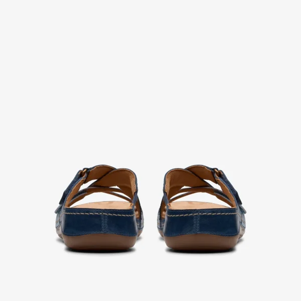 Clarks Cecily Slide<Women Sandals & Flip Flops