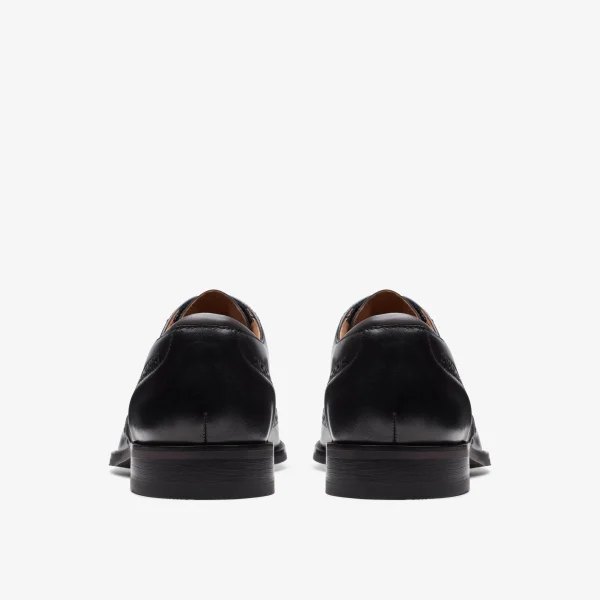 Clarks Craft Arlo Limit< Dress Shoes