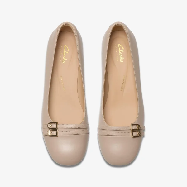 Clarks Daiss 30 Court<Women Dress Shoes | Heels & Pumps