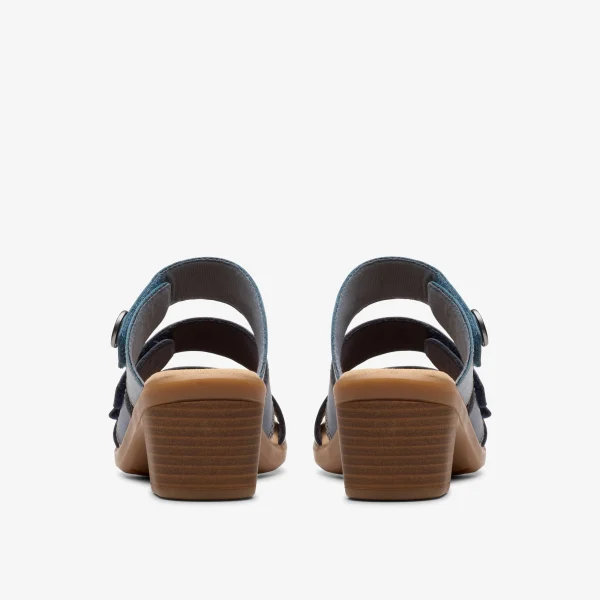 Clarks Emily 2 Adella<Women Sandals & Flip Flops | Heels & Pumps