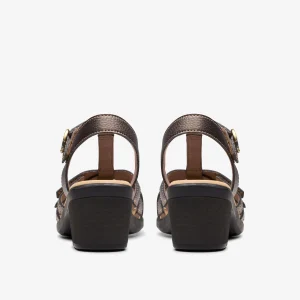 Clarks Emily 2 Rose<Women Sandals & Flip Flops | Dress Shoes