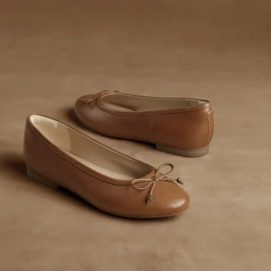 Clarks Fawna Lily<Women Slip-Ons | Flats