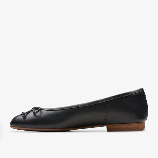 Clarks Fawna Lily<Women Slip-Ons | Dress Shoes