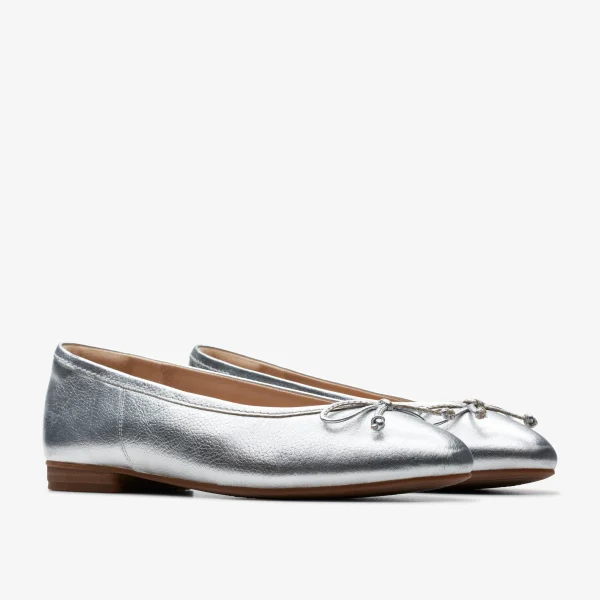 Clarks Fawna Lily<Women Slip-Ons | Dress Shoes