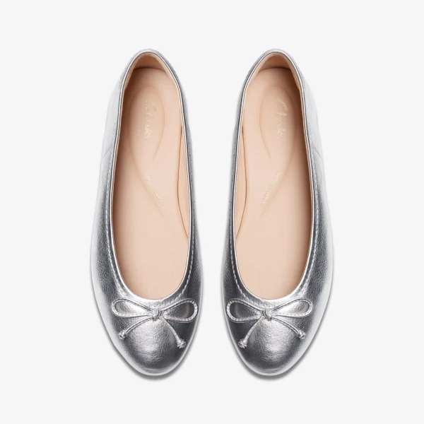 Clarks Fawna Lily<Women Slip-Ons | Dress Shoes