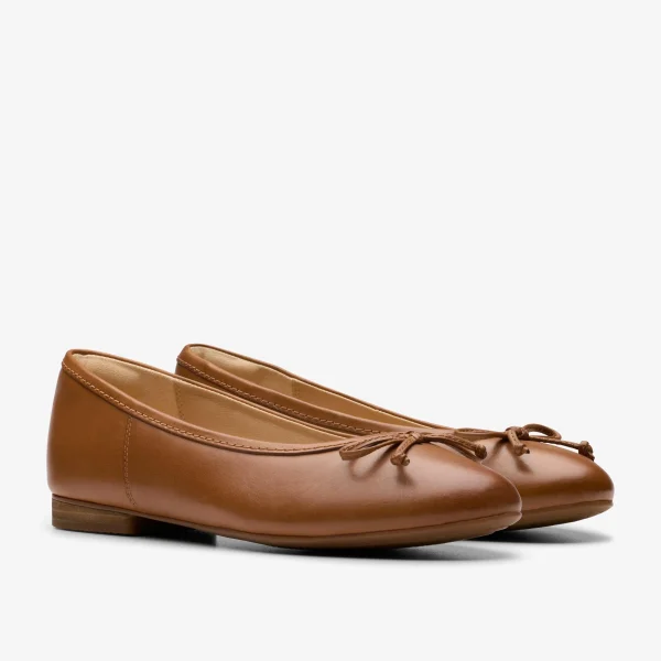 Clarks Fawna Lily<Women Slip-Ons | Flats