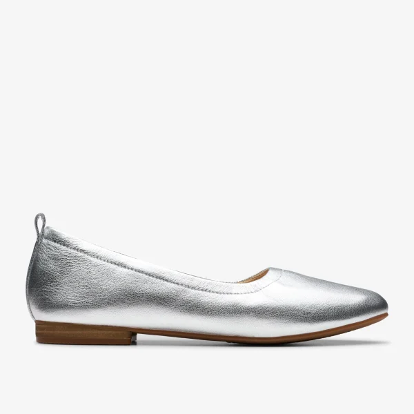 Clarks Fawna Soft<Women Slip-Ons | Dress Shoes