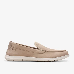 Clarks Flexway Step< Loafers & Slip Ons