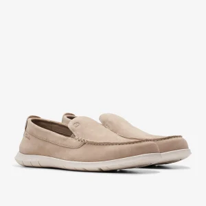 Clarks Flexway Step< Loafers & Slip Ons