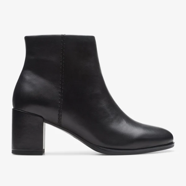 Clarks Freva 55 Zip<Women Dress Shoes | Boots & Booties