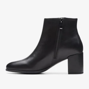 Clarks Freva 55 Zip<Women Dress Shoes | Boots & Booties