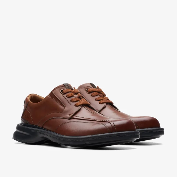 Clarks Gessler Lace< Dress Shoes | Casual Dress Shoes