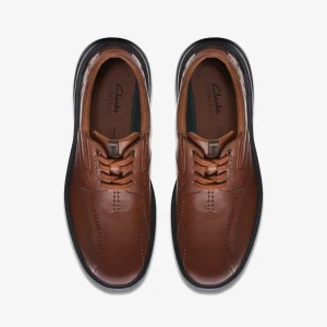 Clarks Gessler Lace< Dress Shoes | Casual Dress Shoes