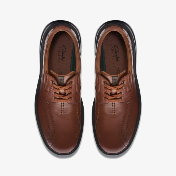 Clarks Gessler Lace< Dress Shoes | Casual Dress Shoes