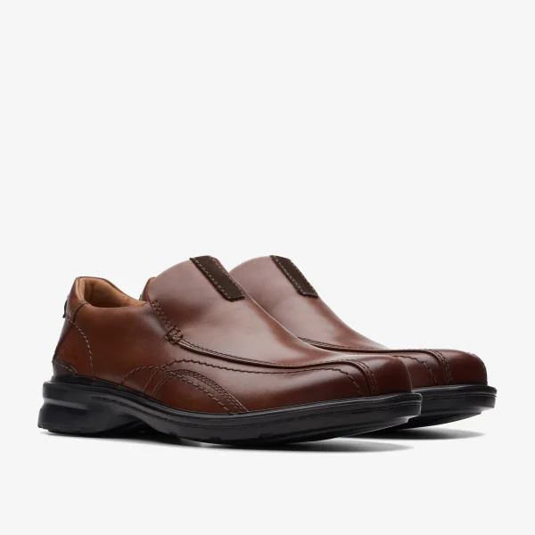 Clarks Gessler Step< Dress Shoes | Loafers & Slip Ons