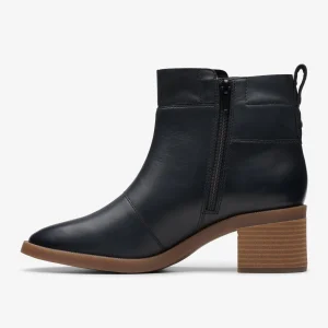 Clarks Lileigh Charm<Women Boots & Booties