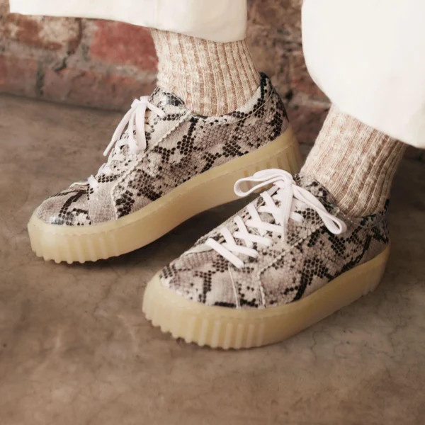 Clarks Mayhill Walk<Women Sneakers