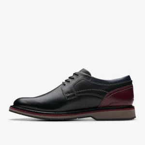 Clarks Monahan Plain< Casual Dress Shoes