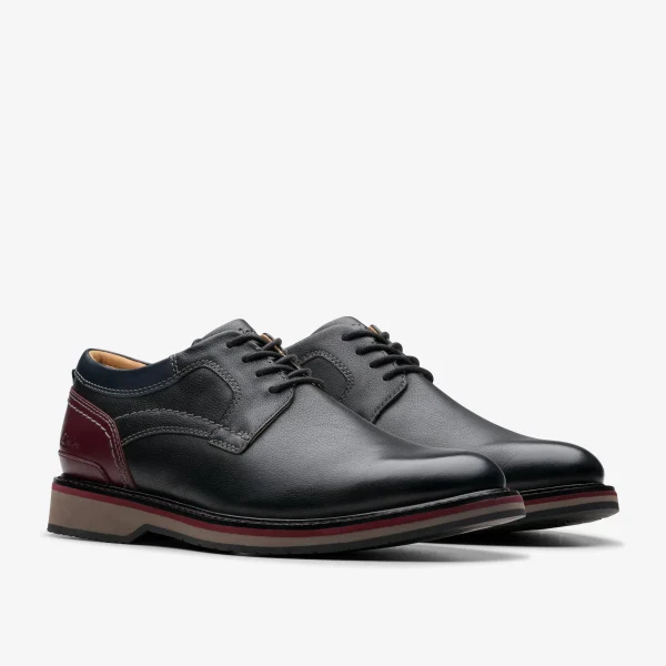Clarks Monahan Plain< Casual Dress Shoes