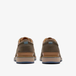 Clarks Monahan Plain< Casual Dress Shoes