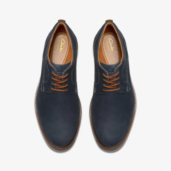 Clarks Monahan Plain< Casual Dress Shoes