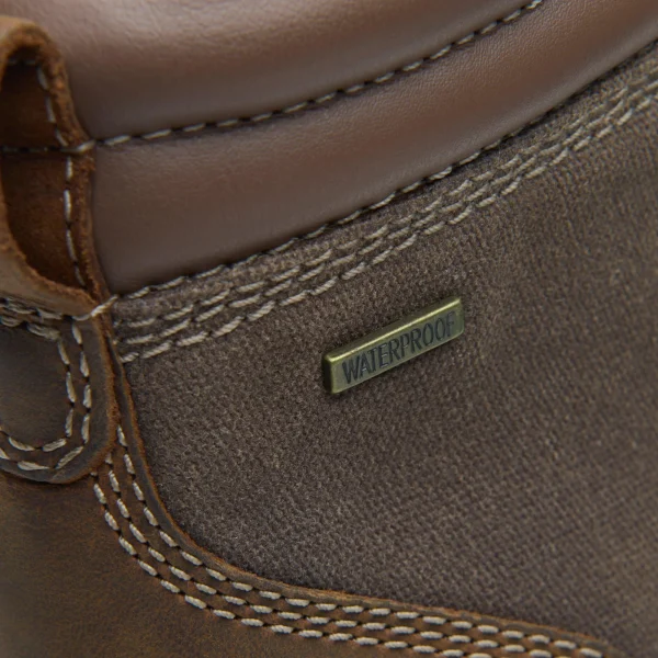 Clarks Morwell Zip< Boots