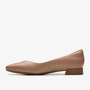 Clarks Natalyn Wish<Women Slip-Ons | Dress Shoes