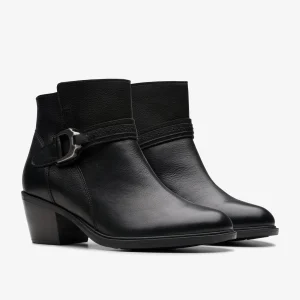Clarks Neva Buckle<Women Boots & Booties