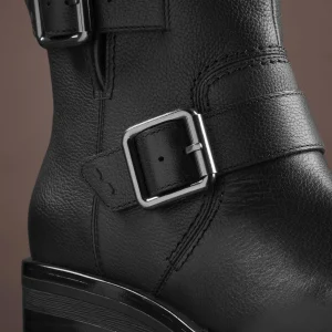 Clarks Rebelle Buckle<Women Boots & Booties