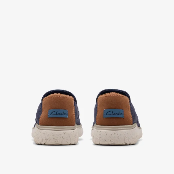 Clarks Relax Lite Step< Loafers & Slip Ons