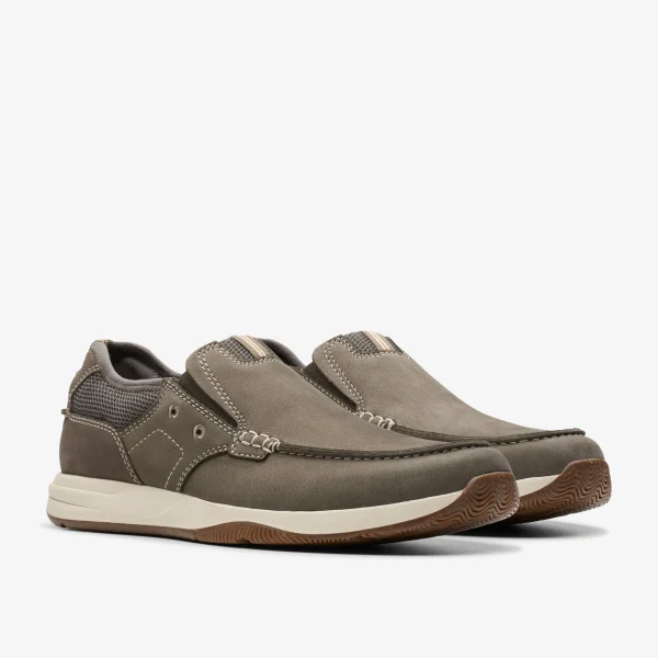 Clarks Sailview Step< Loafers & Slip Ons