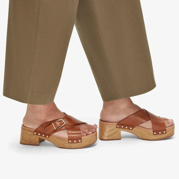 Clarks Sivanne Walk<Women Sandals & Flip Flops