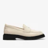 Clarks Splend Edge<Women Slip-Ons | Loafers & Oxfords