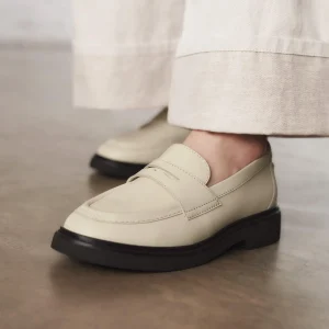Clarks Splend Edge<Women Slip-Ons | Loafers & Oxfords