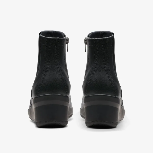 Clarks Suttyn Rae<Women Slip-Ons | Boots & Booties