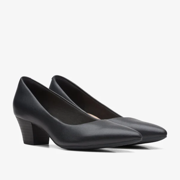 Clarks Teresa Step<Women Dress Shoes