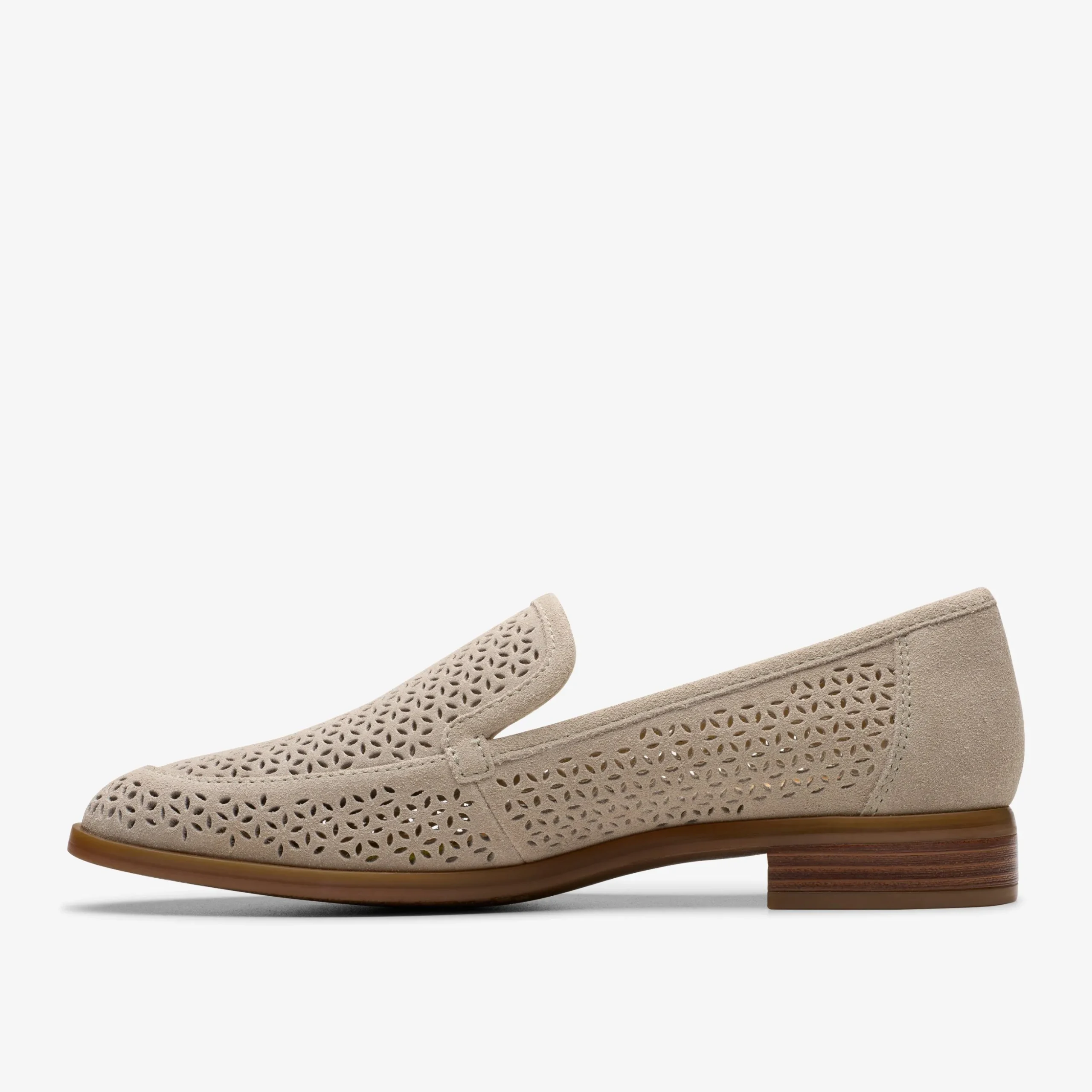 trish_cove_1-2.webp Clarks Trish Cove<Women Slip-Ons | Dress Shoes