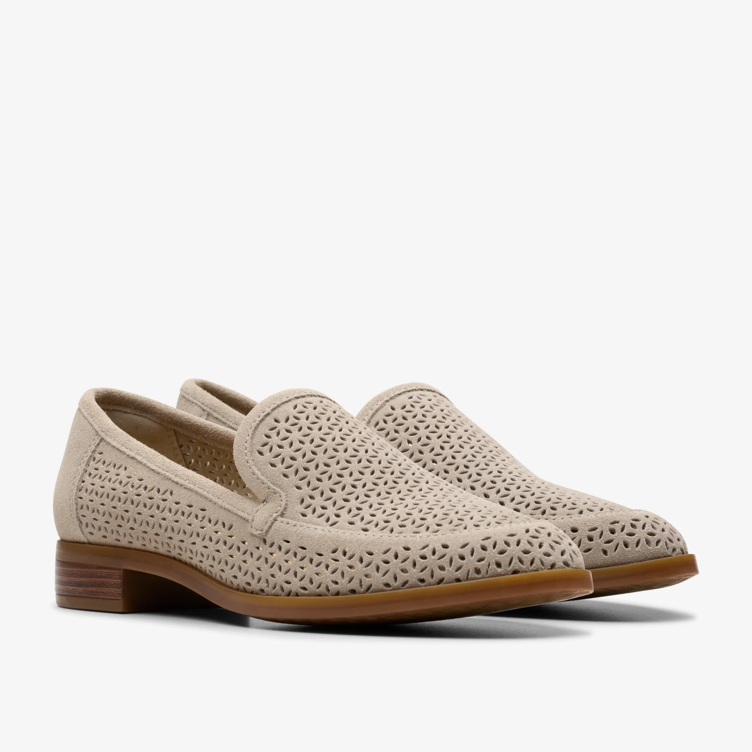 trish_cove_3-2.webp Clarks Trish Cove<Women Slip-Ons | Dress Shoes