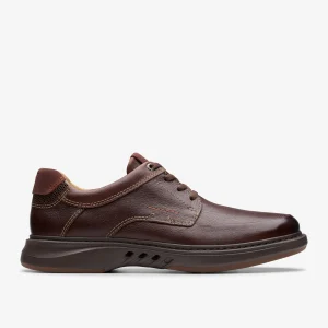 Clarks Un Briley Lace< Casual Dress Shoes