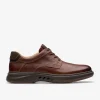 Clarks Un Briley Pace< Casual Dress Shoes