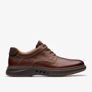 Clarks Un Briley Pace< Casual Dress Shoes