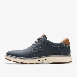Clarks Un Briley Pace< Casual Dress Shoes