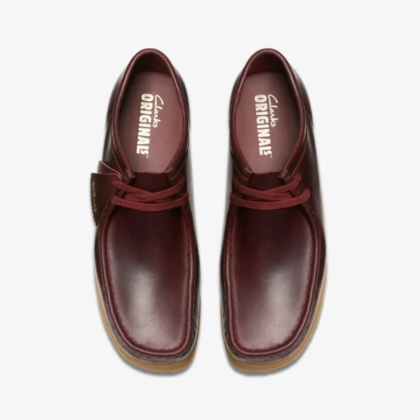 Clarks Wallabee< Wallabees